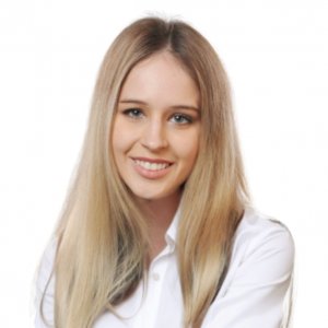 Adriana Weissová | Klinika Mediestetik